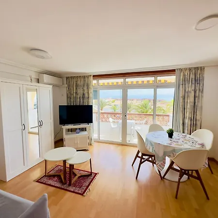 Oasis Palmar House شقة بالم مار
